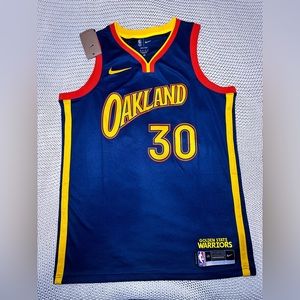 Men's Golden State Warriors Stephen Curry JERSEY SIZE LARGE BRAND NEWW